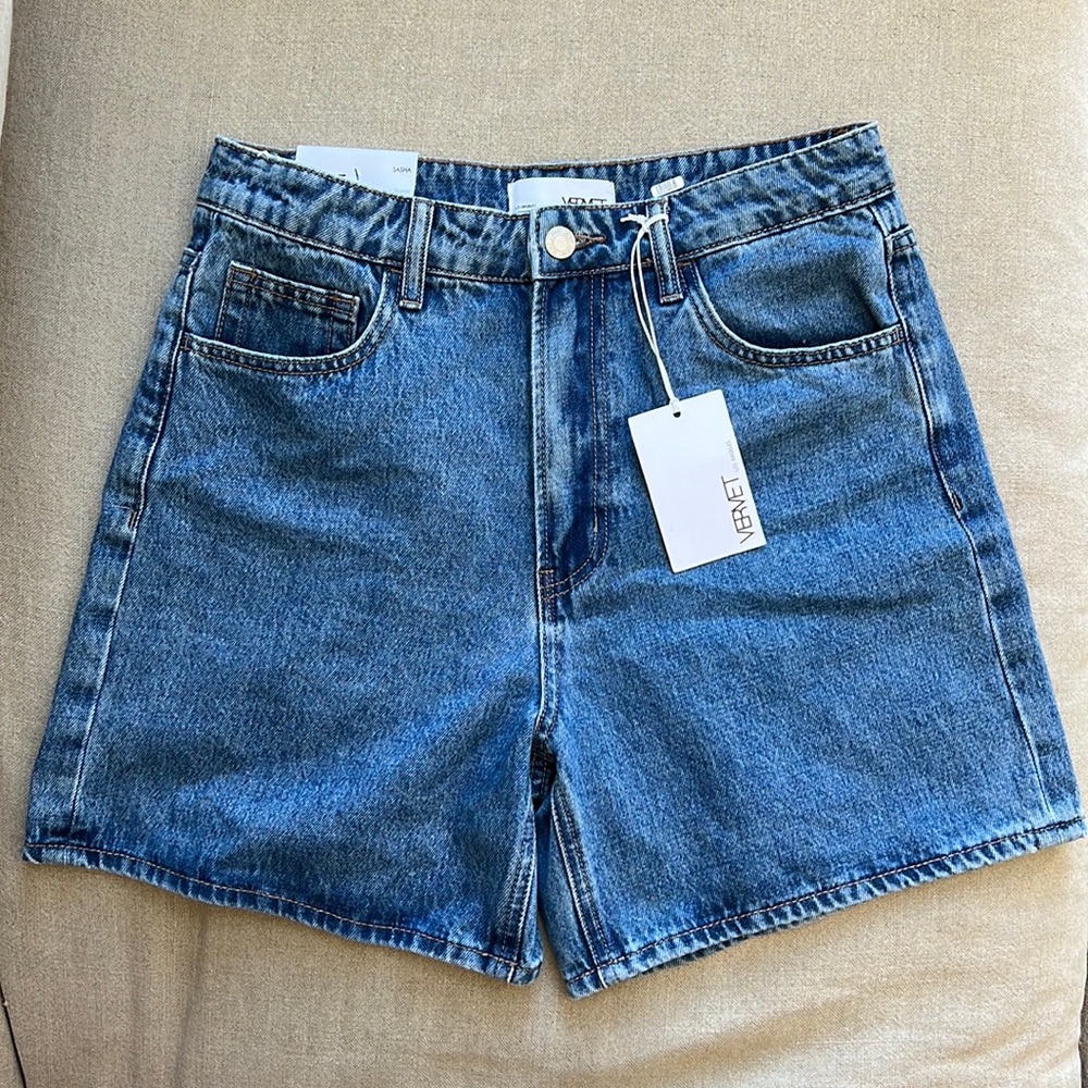 Vervet high waisted Mom Shorts